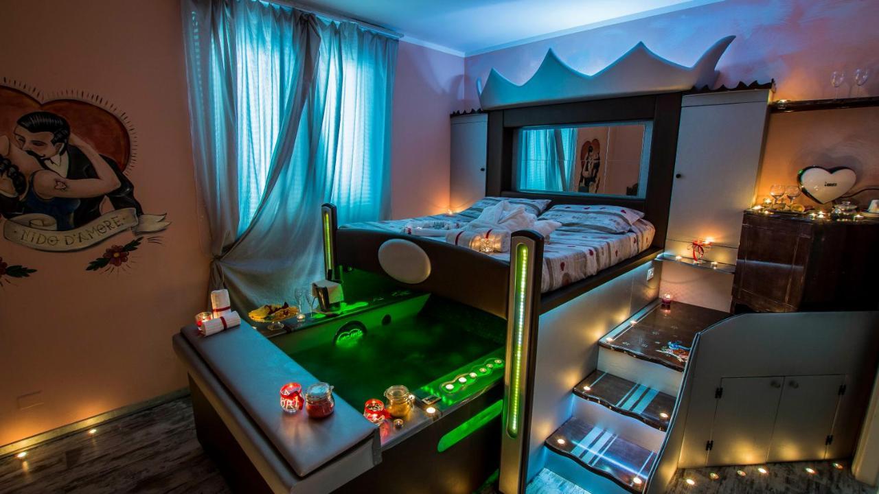 Hotel Butterfly Torre del Lago Puccini Eksteriør billede